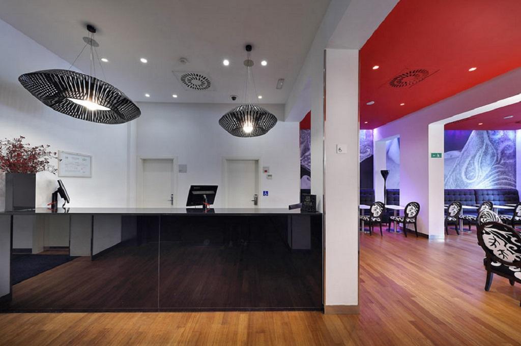 Hotel Bcn Design Barcelona Luaran gambar Reception