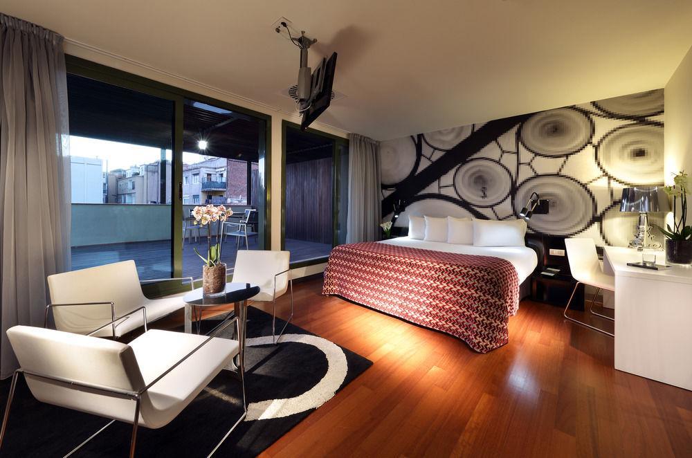 Hotel Bcn Design Barcelona Luaran gambar A room at the hotel
