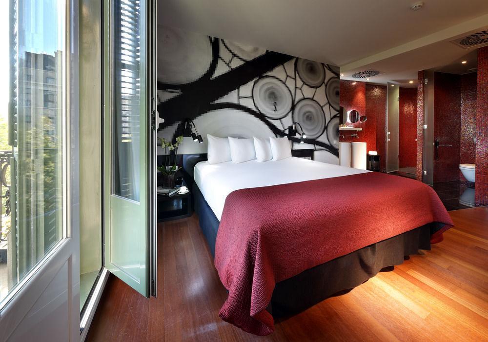 Hotel Bcn Design Barcelona Luaran gambar A room at the hotel