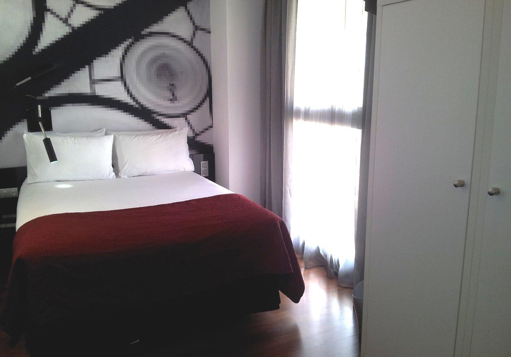 Hotel Bcn Design Barcelona Luaran gambar A room at the hotel
